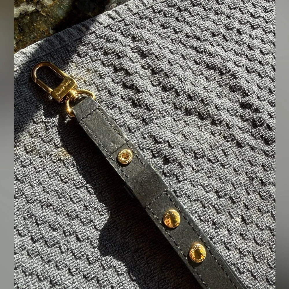 Louis Vuitton Multi Pochette Accessoires - Black Empriente - Picture 14 of 16